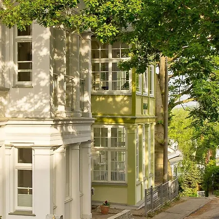 Villa Usedom - Usedom Glueck Nur 300m Bis Zum