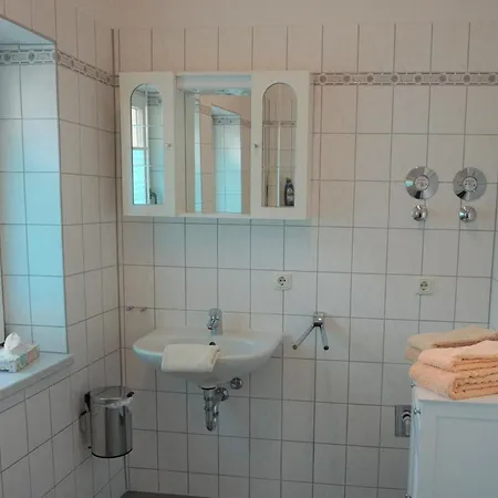 Talblick Nur 300m Bis Zum * Ostseebad Heringsdorf