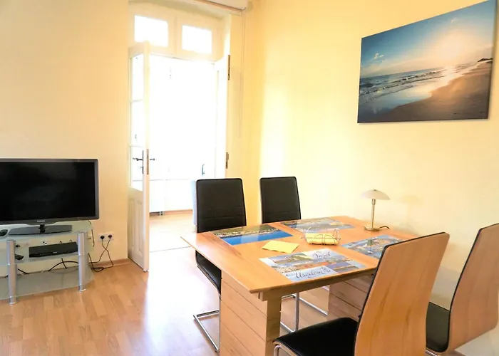 Usedom - Usedom Glueck Nur 300m Bis Zum *